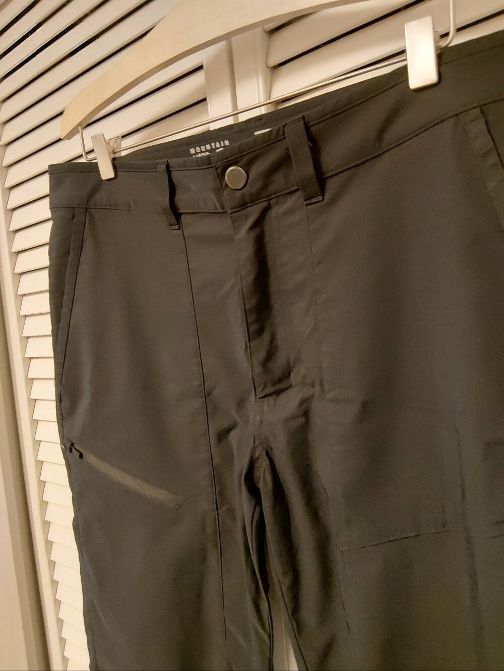 Mountain Hardwear Men's Black Stretch Utility Hiking Pants - Picture 5 of 13